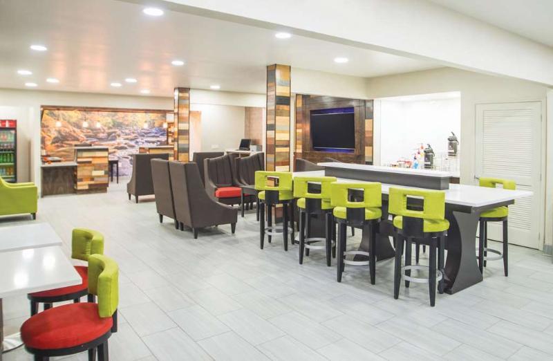 La Quinta Inn By Wyndham Calhoun South I-75 Zewnętrze zdjęcie