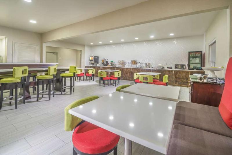 La Quinta Inn By Wyndham Calhoun South I-75 Zewnętrze zdjęcie